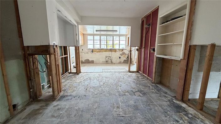 Image No.21-3 Bed Property for sale