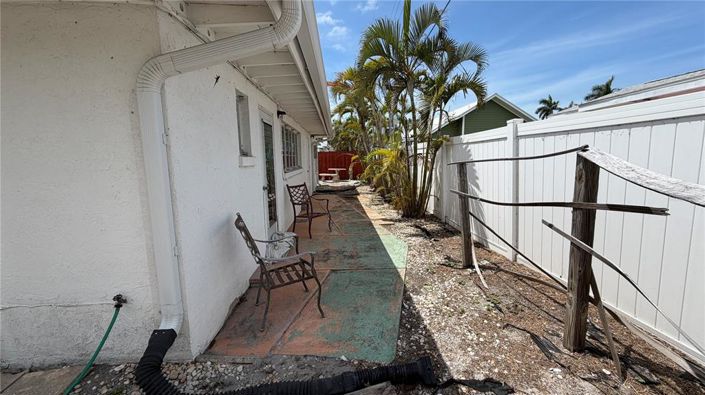 Image No.25-3 Bed Property for sale