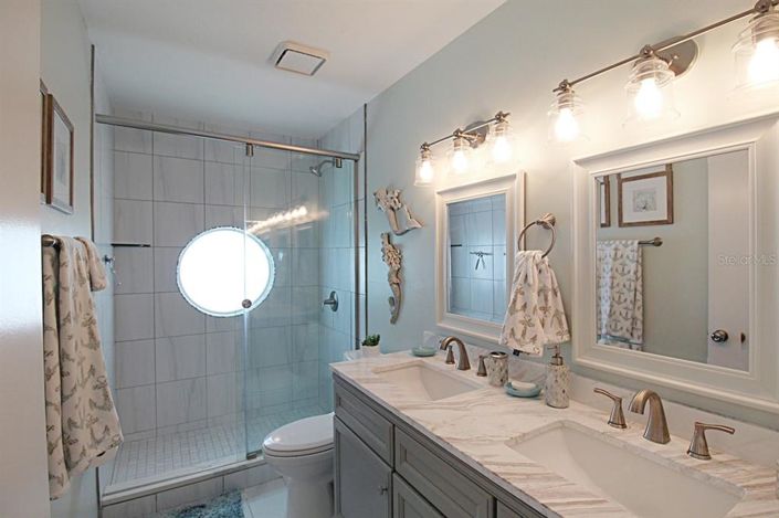 Image No.12-Propriété de 3 chambres à vendre à Sarasota