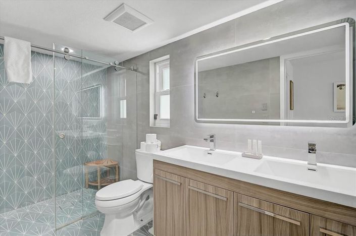 Image No.9-Propriété de 4 chambres à vendre à Sarasota