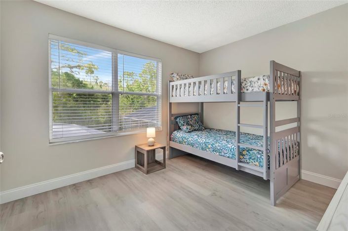 Image No.31-5 Bed Property for sale