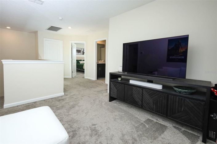 Image No.26-3 Bed Property for sale