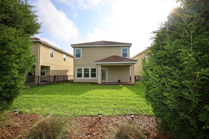 Image No.37-3 Bed Property for sale