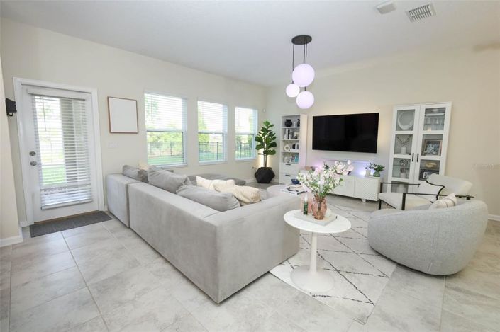 Image No.7-3 Bed Property for sale