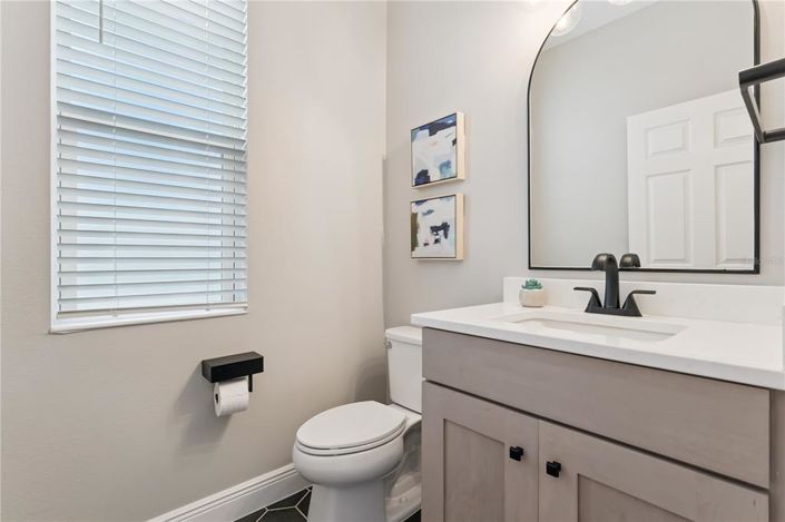 Image No.41-5 Bed Property for sale