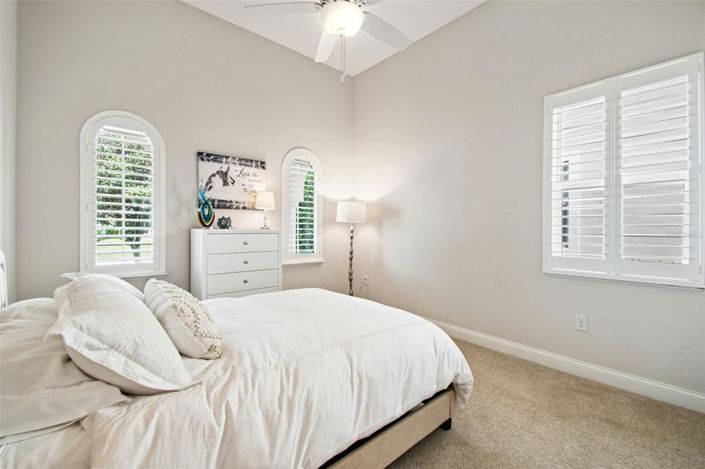 Image No.27-3 Bed Property for sale