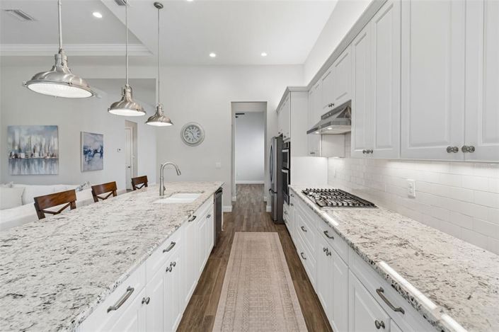 Image No.6-3 Bed Property for sale