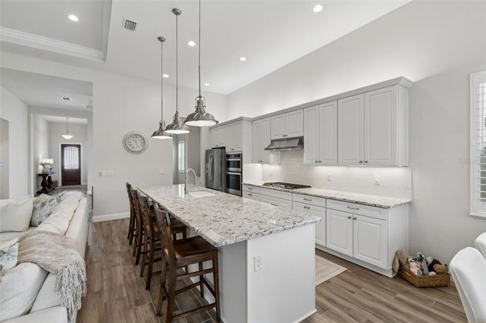 Image No.9-3 Bed Property for sale