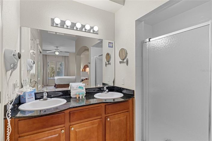 Image No.18-2 Bed Property for sale