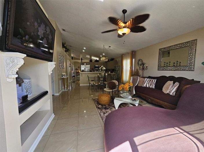 Image No.10-4 Bed Property for sale