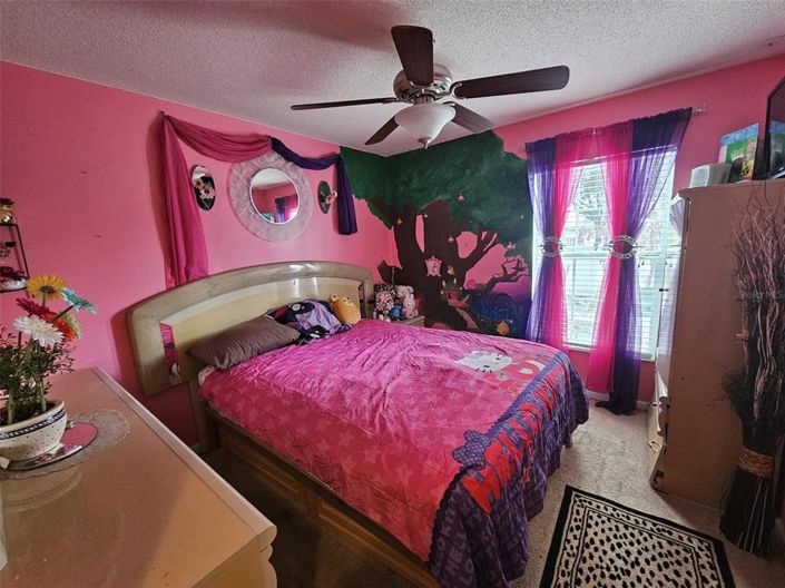 Image No.22-4 Bed Property for sale