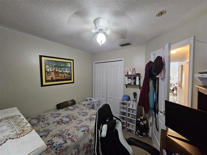 Image No.27-4 Bed Property for sale