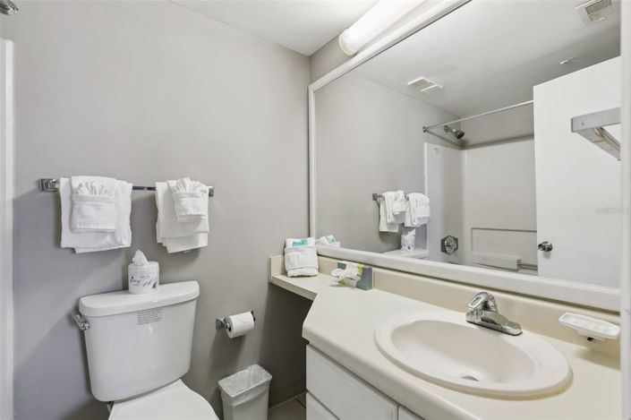 Image No.15-2 Bed Property for sale