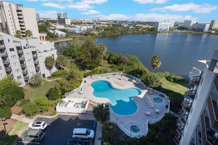 Image No.2-2 Bed Property for sale