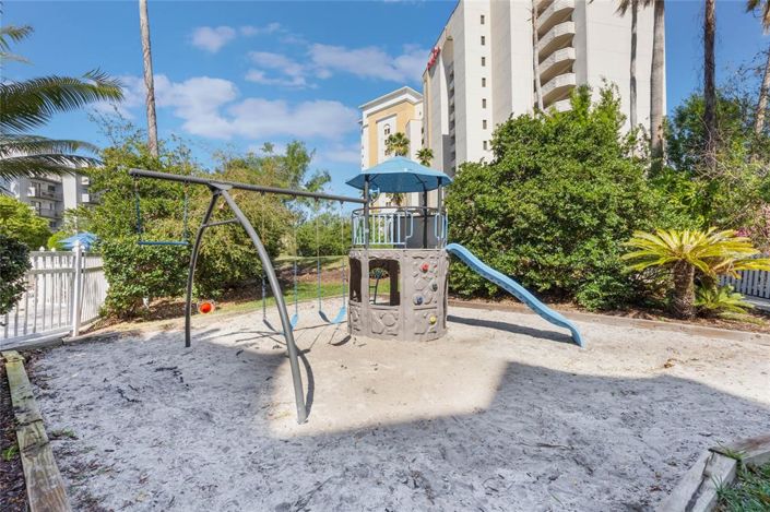 Image No.21-2 Bed Property for sale