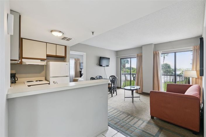 Image No.3-2 Bed Property for sale