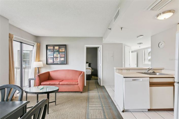 Image No.5-2 Bed Property for sale