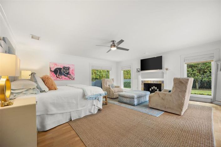 Image No.18-5 Bed Property for sale