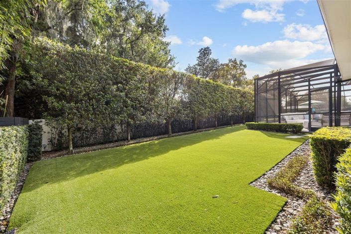 Image No.35-5 Bed Property for sale