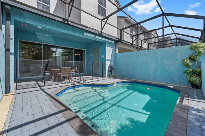 Image No.27-4 Bed Townhouse for sale