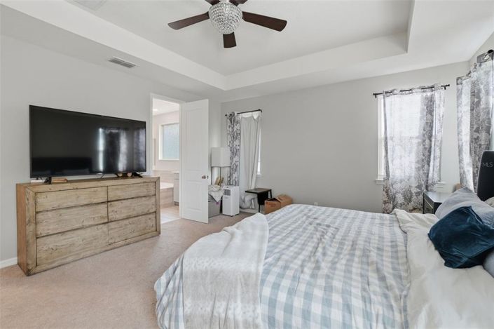 Image No.25-5 Bed Property for sale