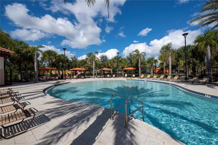 Image No.46-5 Bed Townhouse for sale