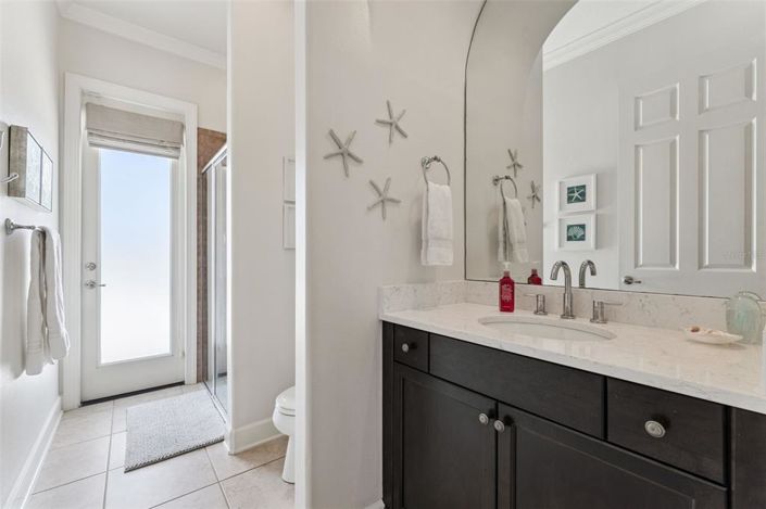 Image No.32-6 Bed Property for sale