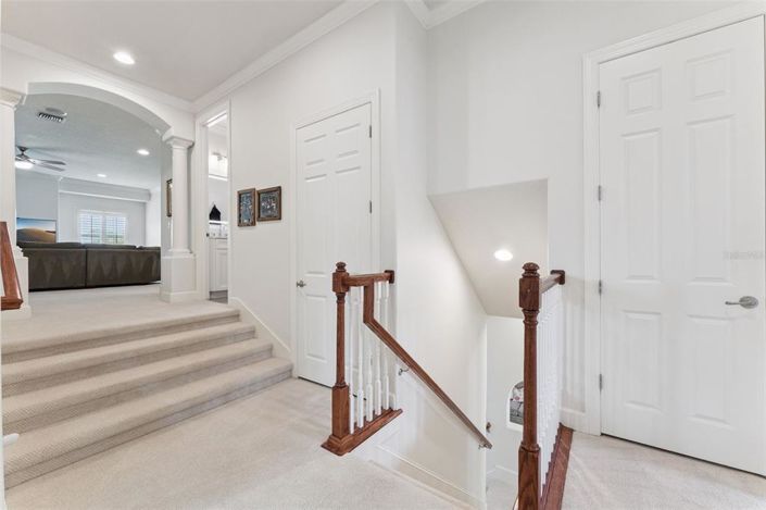 Image No.34-6 Bed Property for sale