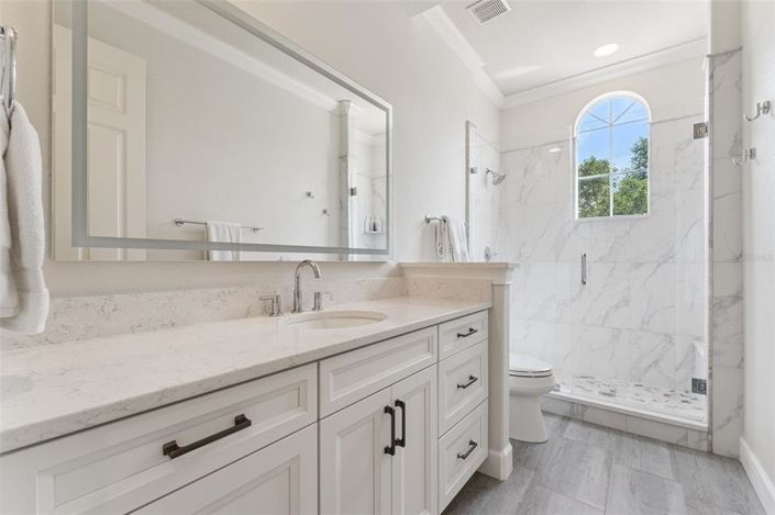 Image No.39-6 Bed Property for sale