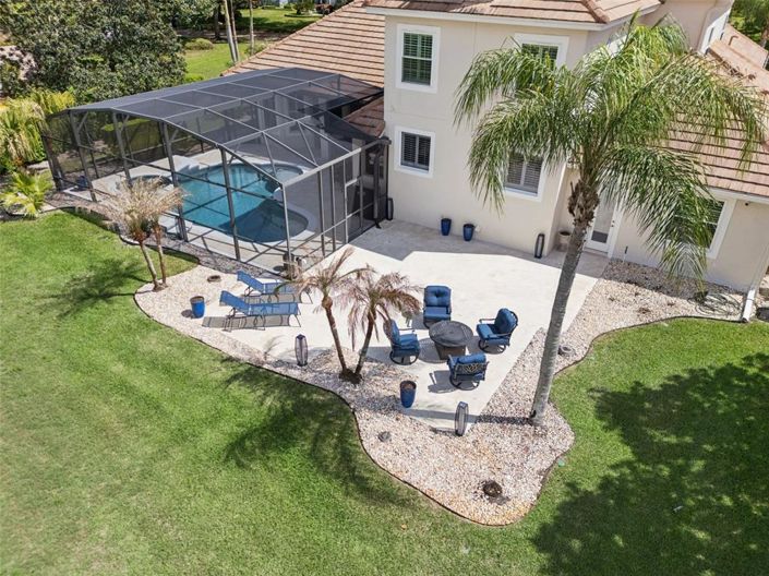 Image No.52-6 Bed Property for sale