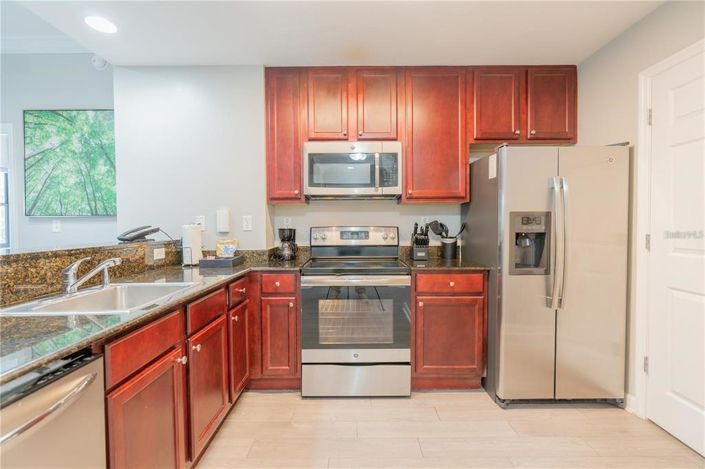 Image No.17-2 Bed Property for sale