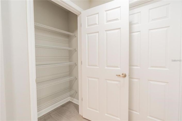 Image No.21-2 Bed Property for sale