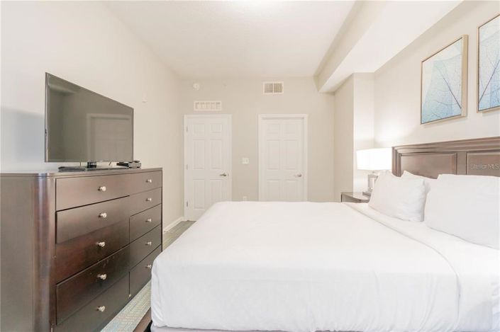 Image No.34-2 Bed Property for sale