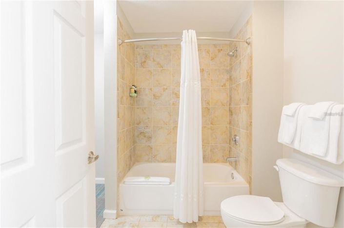 Image No.38-2 Bed Property for sale