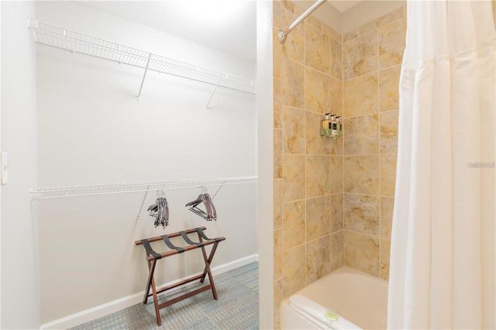 Image No.39-2 Bed Property for sale