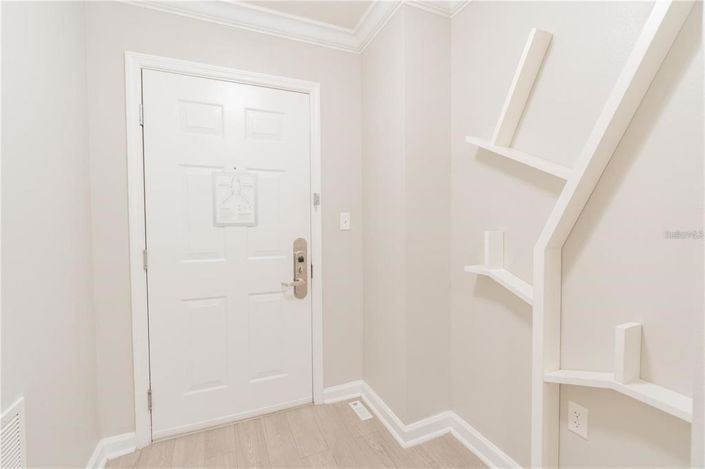 Image No.8-2 Bed Property for sale