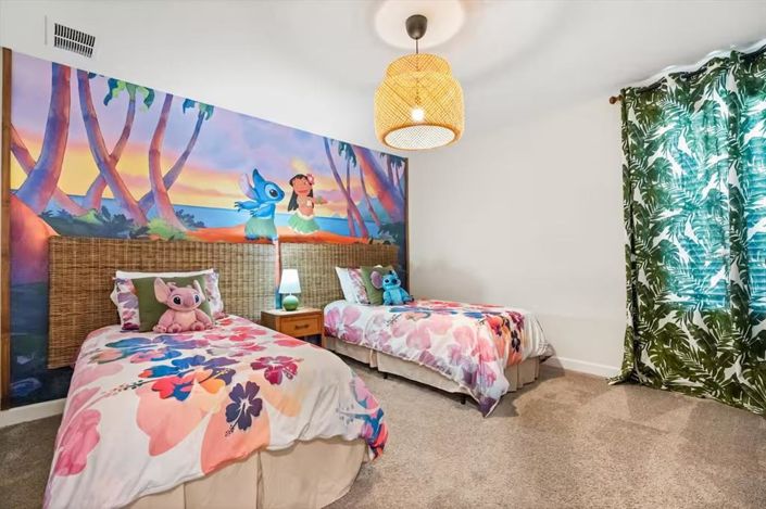 Image No.19-9 Bed Property for sale