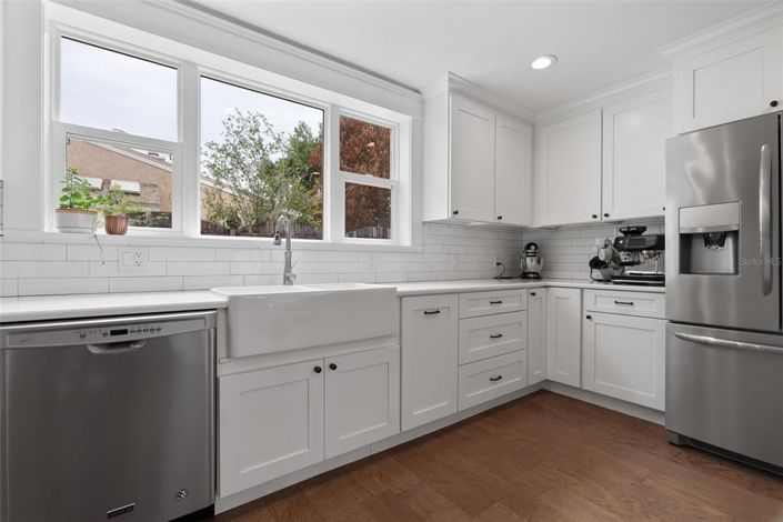 Image No.16-4 Bed Property for sale