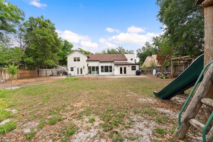 Image No.58-4 Bed Property for sale