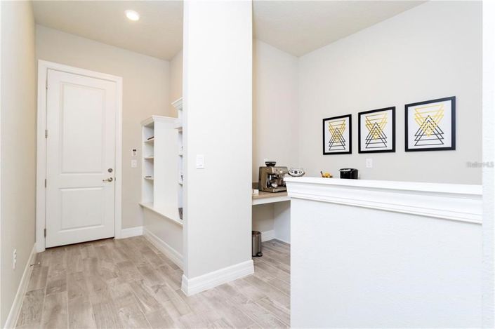 Image No.31-6 Bed Property for sale