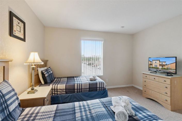 Image No.17-4 Bed Townhouse for sale