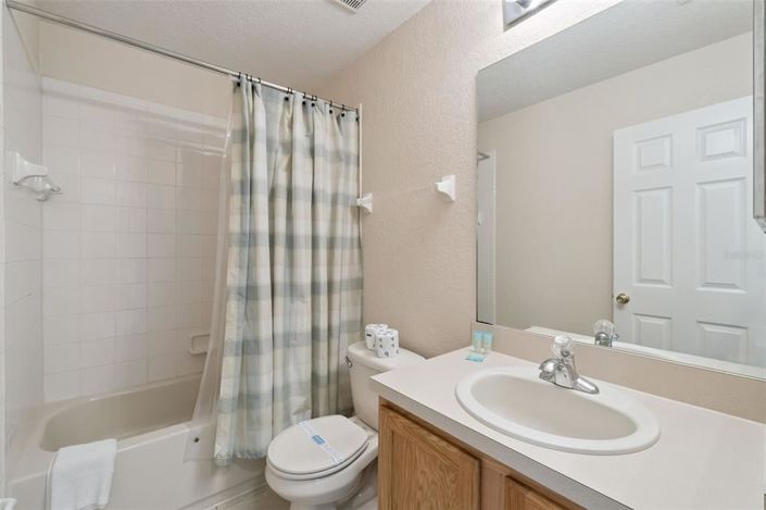 Image No.22-4 Bed Townhouse for sale