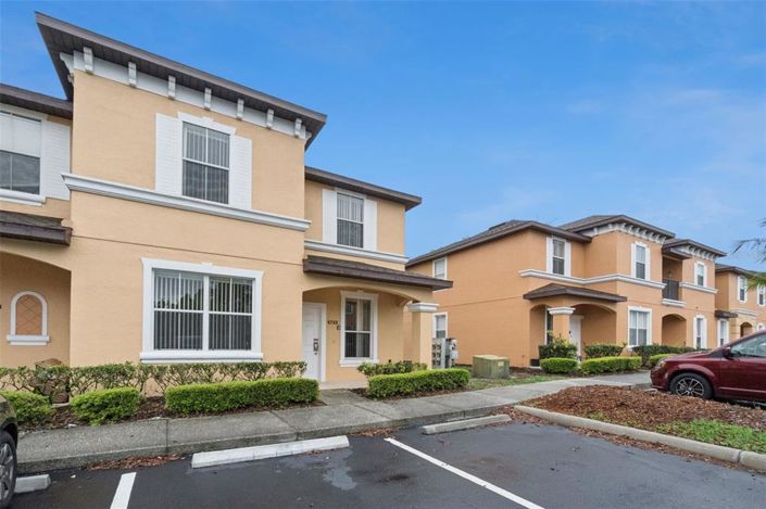 Image No.3-4 Bed Townhouse for sale