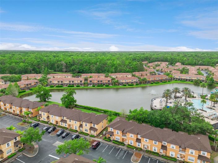 Image No.33-4 Bed Townhouse for sale