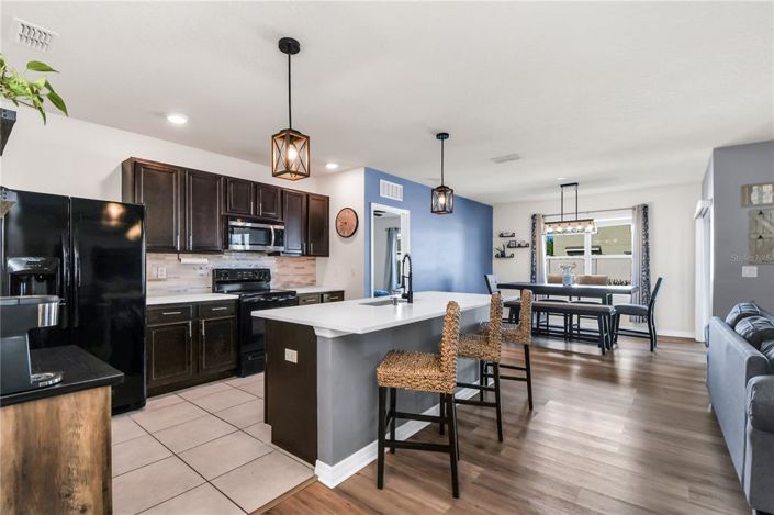 Image No.18-3 Bed Property for sale