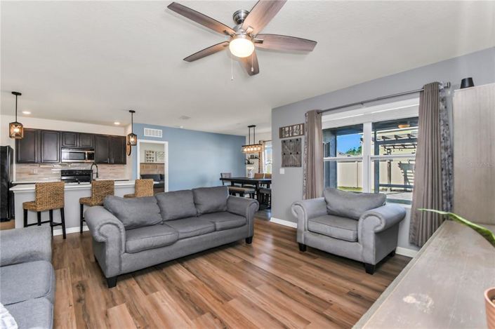 Image No.22-3 Bed Property for sale