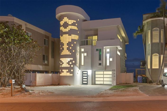 Image No.2-3 Bed Property for sale