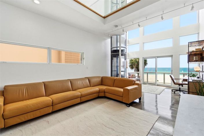 Image No.21-3 Bed Property for sale