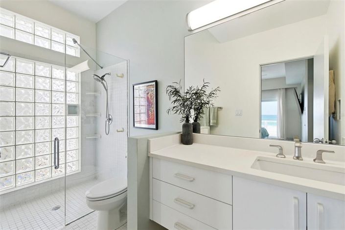 Image No.32-3 Bed Property for sale