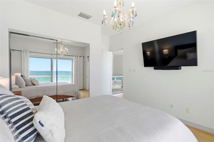 Image No.40-3 Bed Property for sale